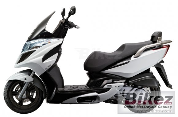 2012 Kymco G-Dink 300i photo